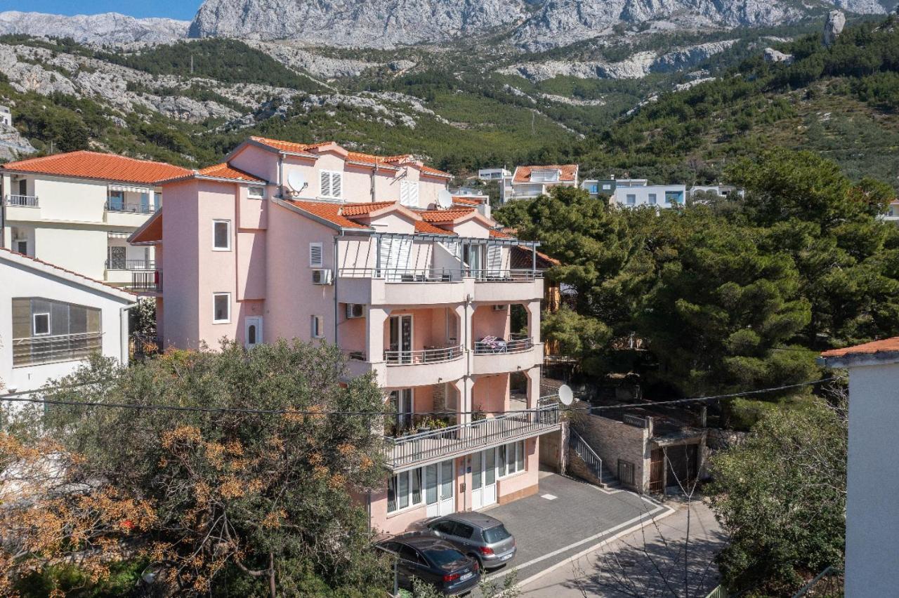 Apartments Luka Toni Krvavica Dış mekan fotoğraf